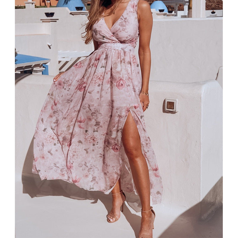 Elegantes Maxikleid für Damen mit floralem Muster und Schlitz von MODEGEIST