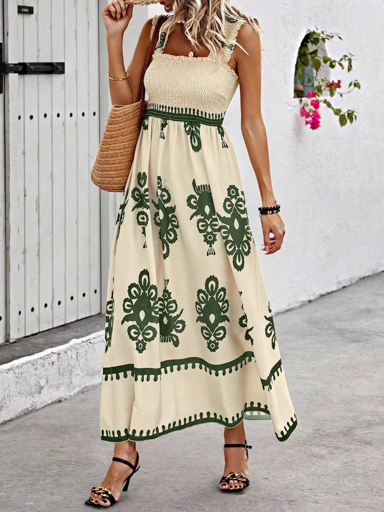 Maxikleid für Damen mit floralem Ikat-Print und weitem Rock von MODEGEIST