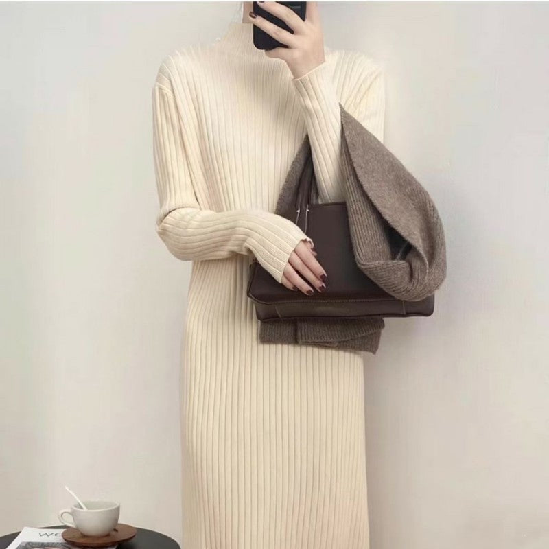 Damen Strickkleid mit hohem Kragen und Rippenstruktur ModeGeist