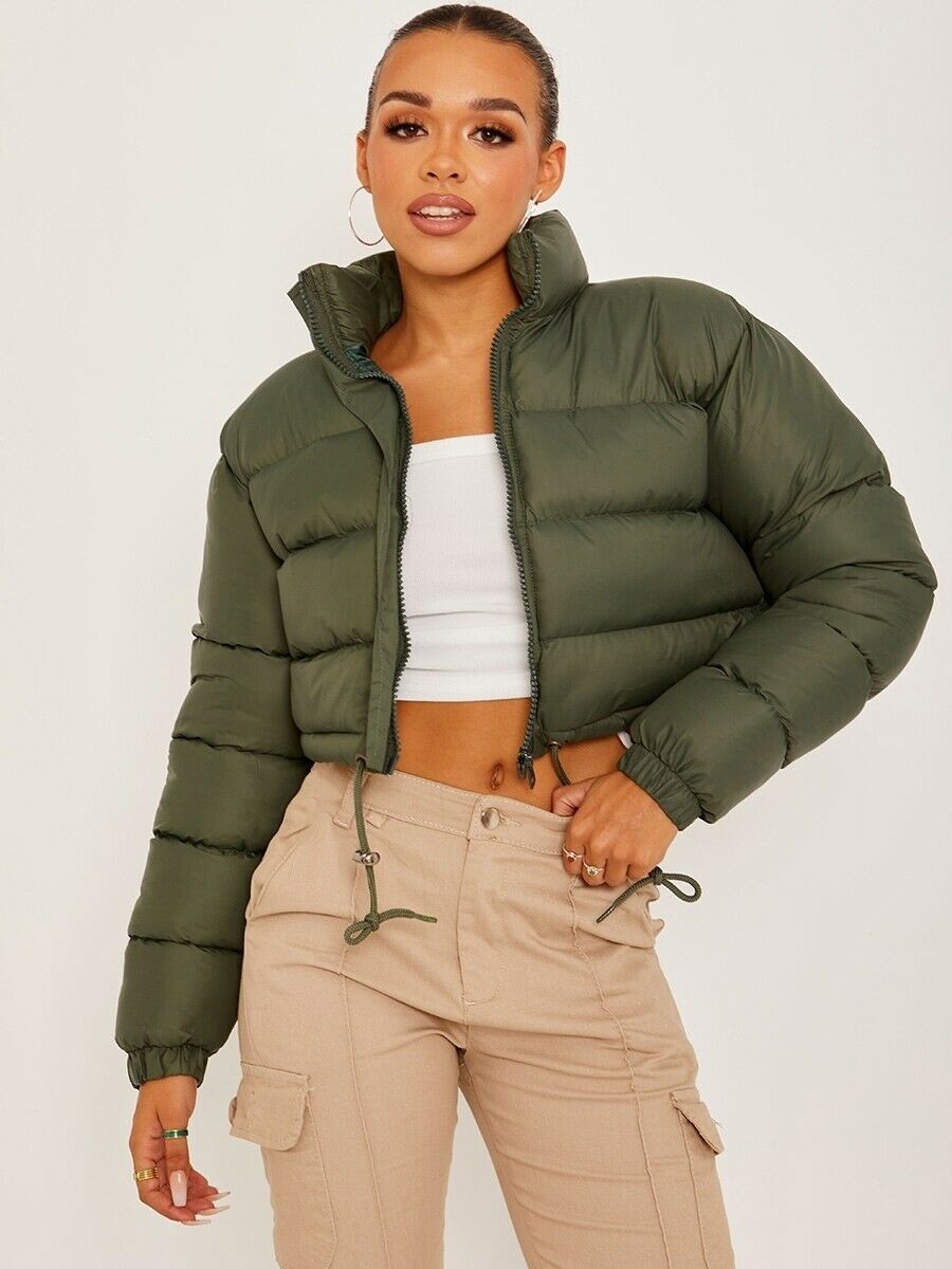 Damen stylische, kurz geschnittene Steppjacke ModeGeist