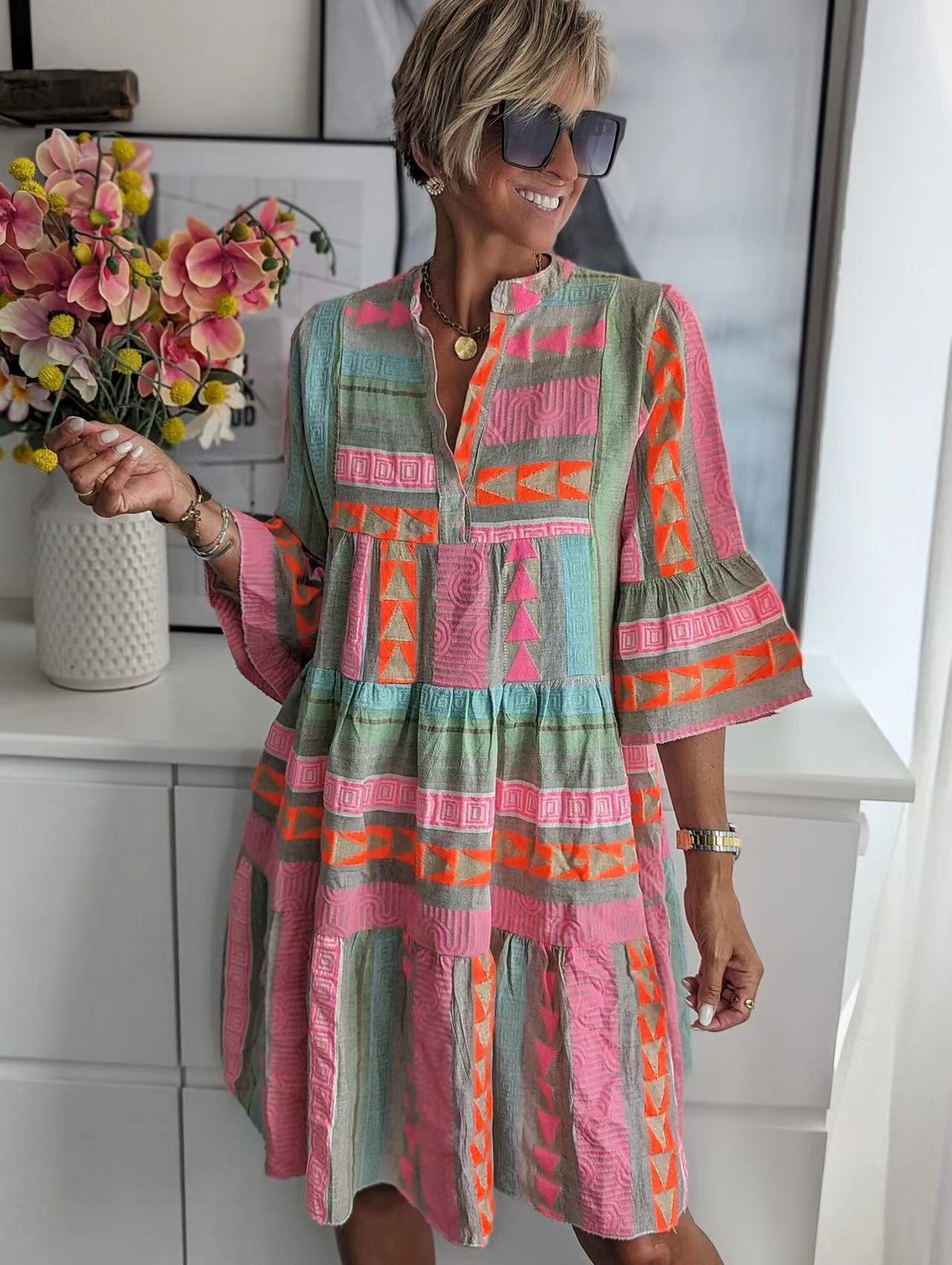 Sommerkleid für Damen, luftig, mit bunten geometrischen Mustern, MODEGEIST