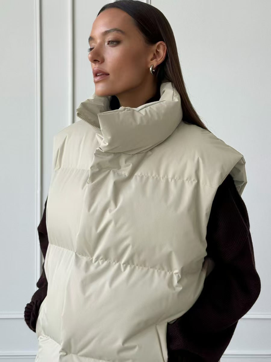 Damen Steppweste mit hohem Kragen und Taschen ModeGeist