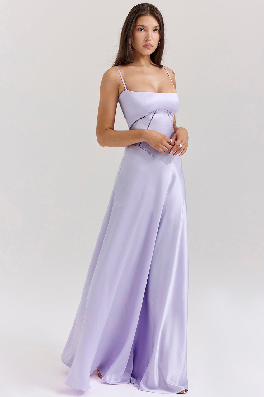 Damen Elegantes Abendkleid mit tailliertem Schnitt und schwingendem Rock ModeGeist