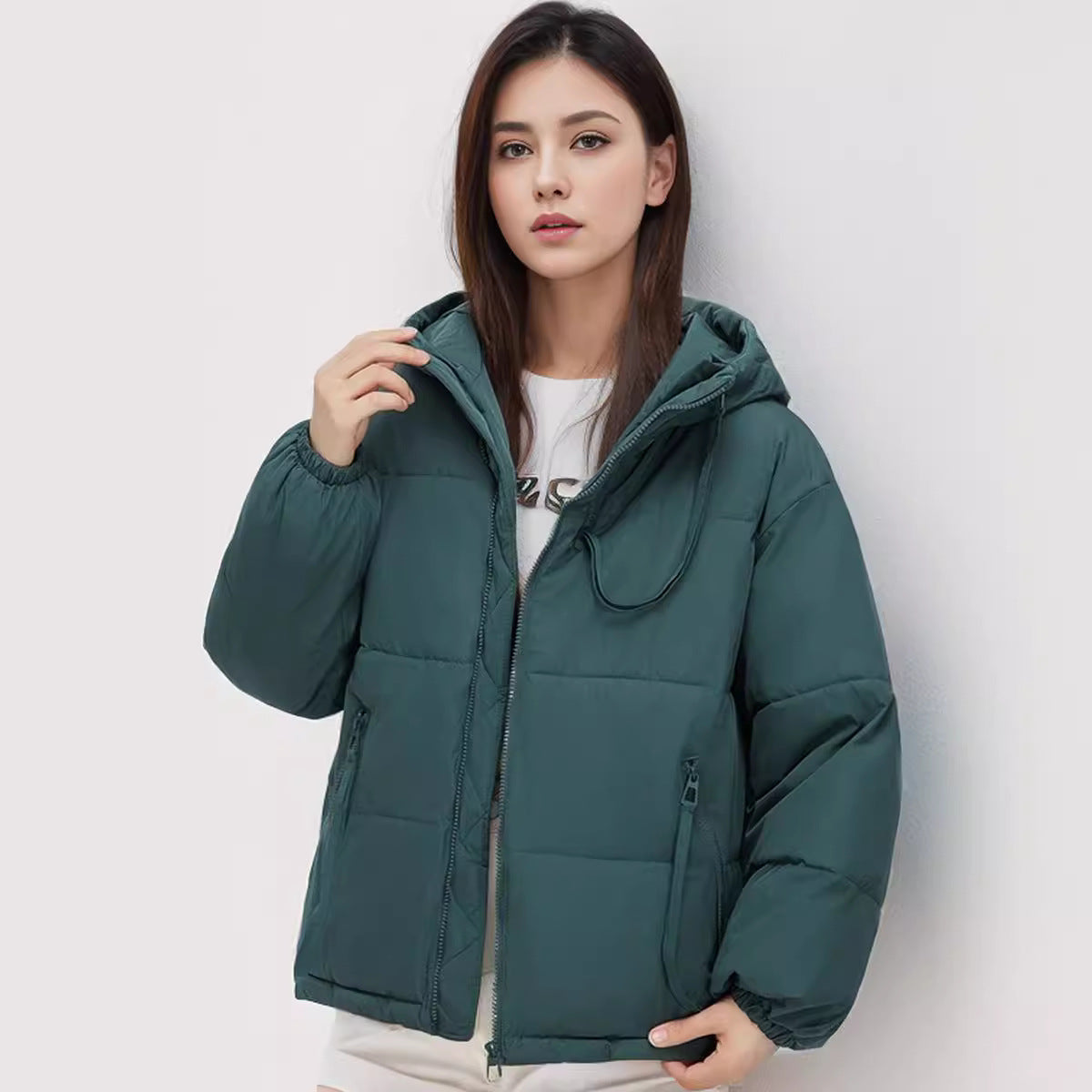 Damen wasserabweisende Winterjacke mit verstellbarer Kapuze und praktischen Taschen ModeGeist