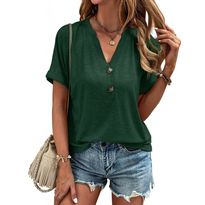 Trendiges Damen-Shirt mit V-Ausschnitt und Knopfleiste