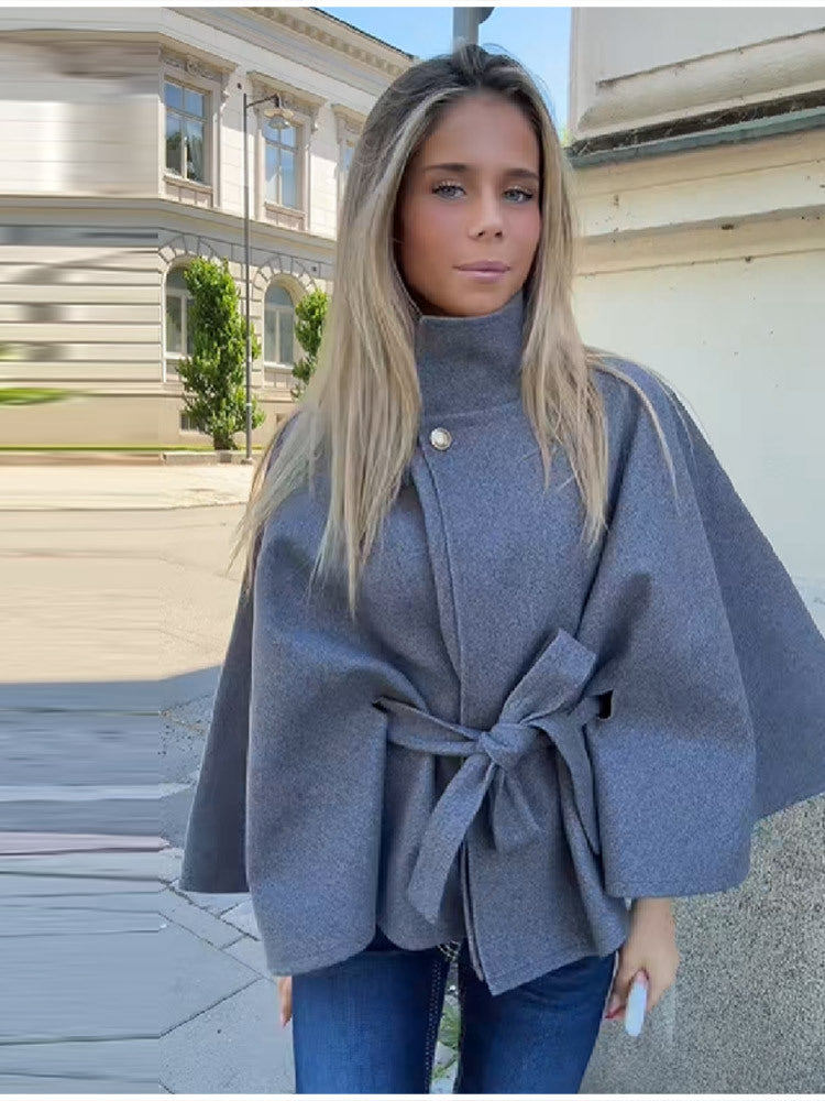 Damen Modernes Cape mit Taillengürtel ModeGeist