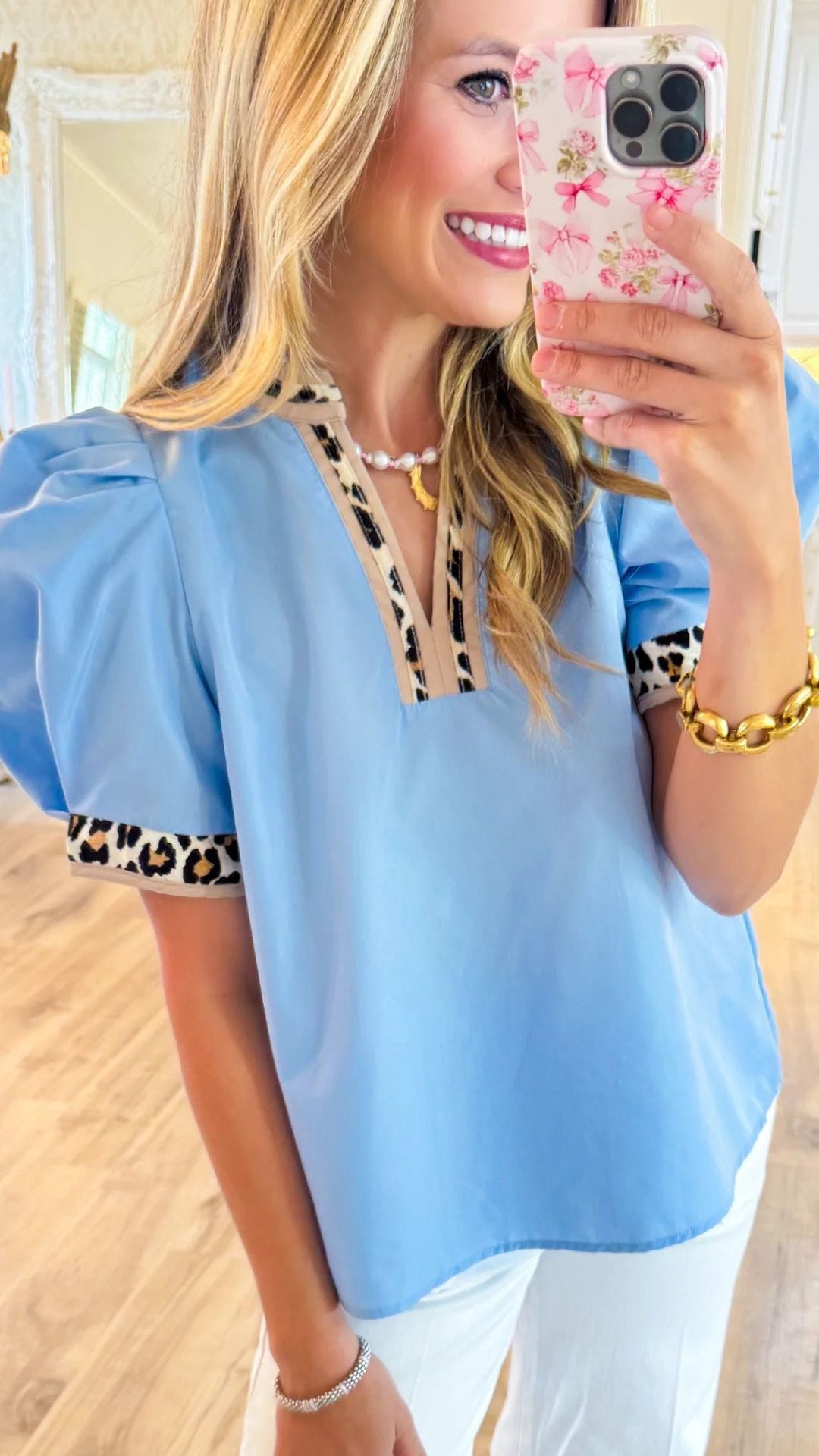 Modegeist Bluse für Damen mit Puffärmeln und Animalprint