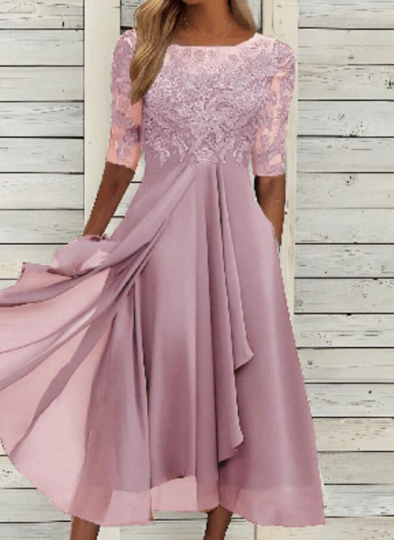 Elegantes Cocktailkleid für Damen mit Spitze und fließendem Rock von MODEGEIST