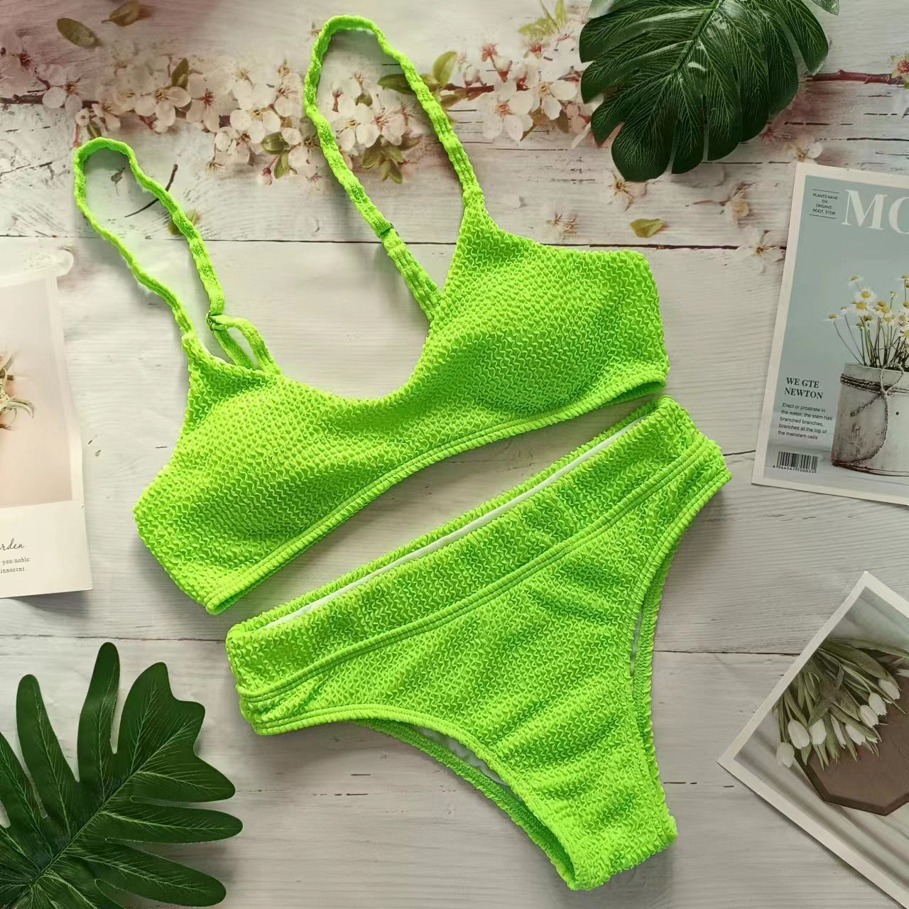 Modischer Zweiteiliger Bikini für Frauen mit Struktur