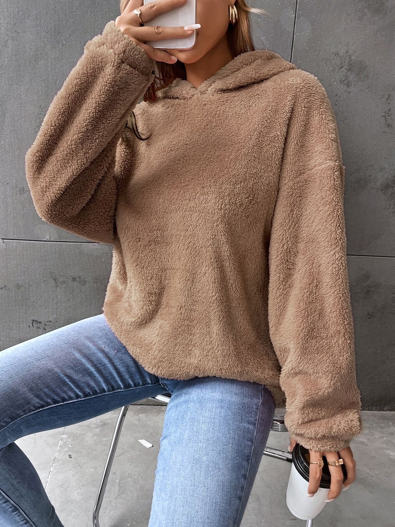 Damen kuscheliger Hoodie aus hochwertigem Plüsch ModeGeist