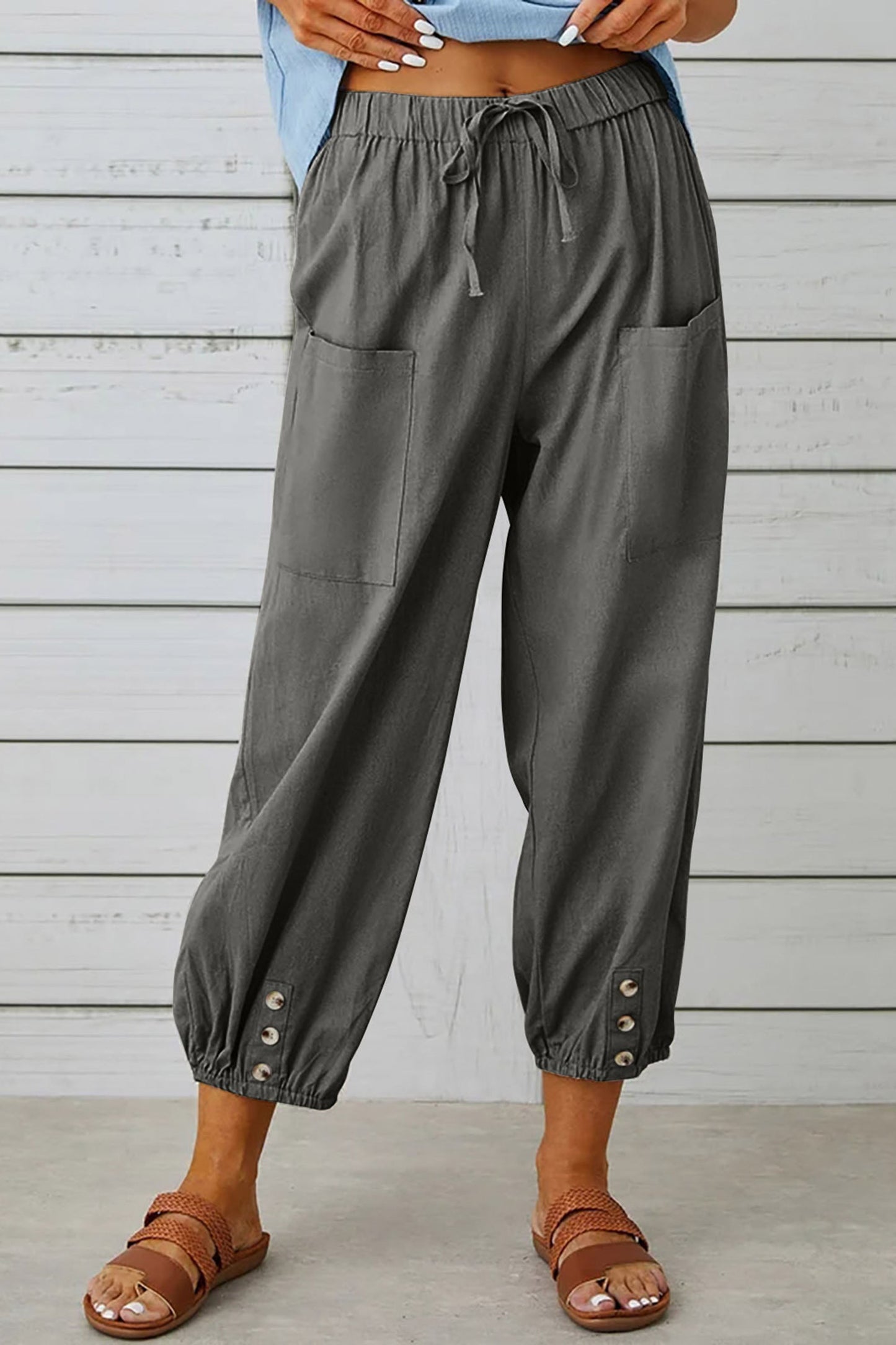 Trendige Haremshose von Tracy mit Knopfdetail