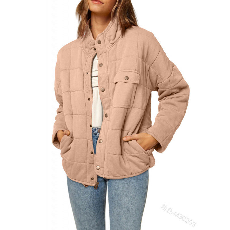 Damen Steppjacke mit dekorativem Knopf ModeGeist