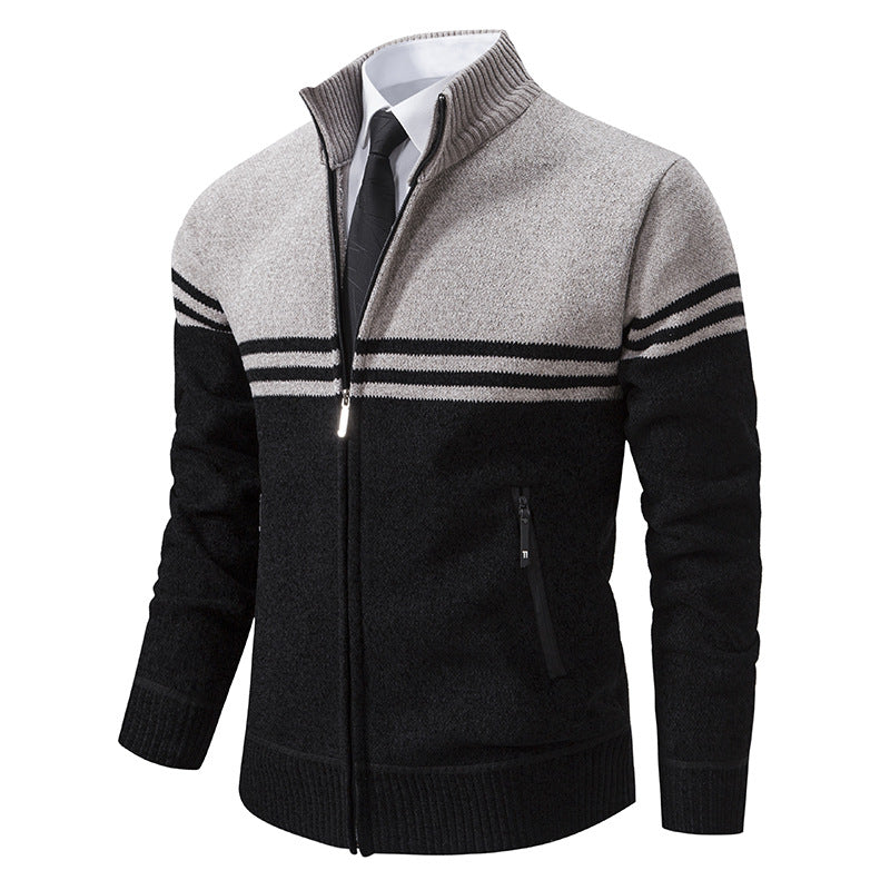 Herren sportliche und modische Strickjacke mit Reißverschluss und kontrastierenden Streifen ModeGeist