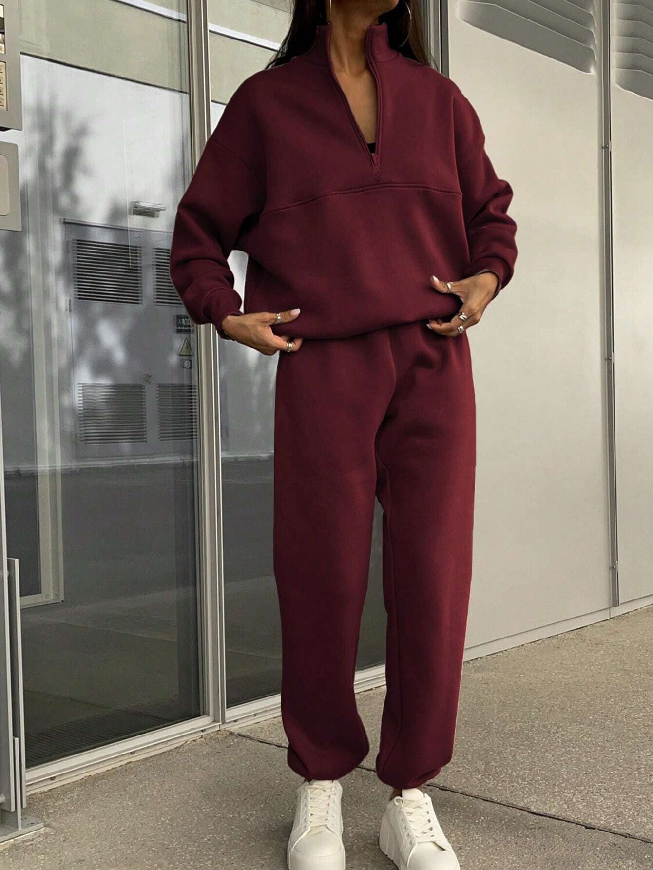 Damen Sportliches Freizeit-Set mit hohem Kragen und Reißverschluss ModeGeist