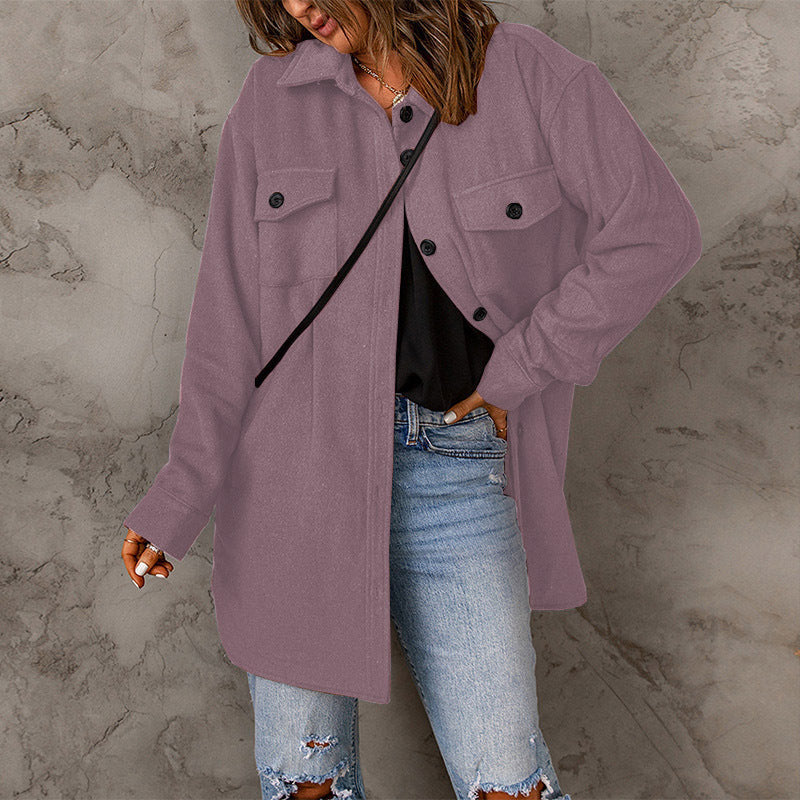 Damen vielseitige Oversize-Hemdjacke mit aufgesetzten Taschen und Knopfverschluss ModeGeist