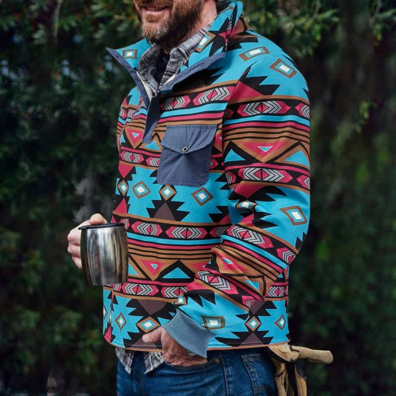 Herren Pulloverjacke mit farbenfrohem, geometrischem Design und praktischer Brusttasche ModeGeist