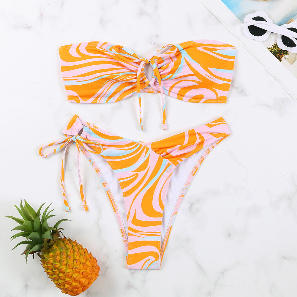Modischer Damen-Bikini mit Blumenmuster, Bandeau-Oberteil