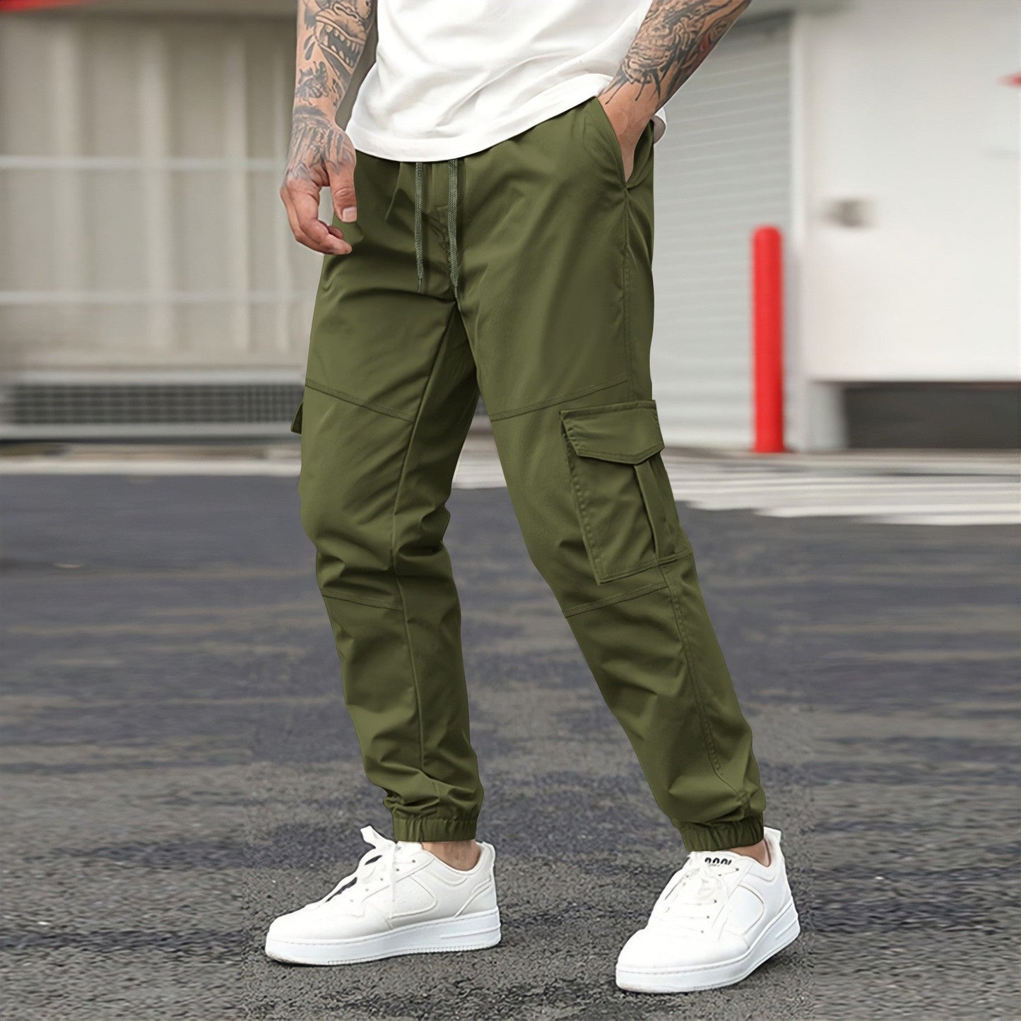 Herren Cargo-Jogginghose mit elastischem Bund und praktischen Cargotaschen ModeGeist