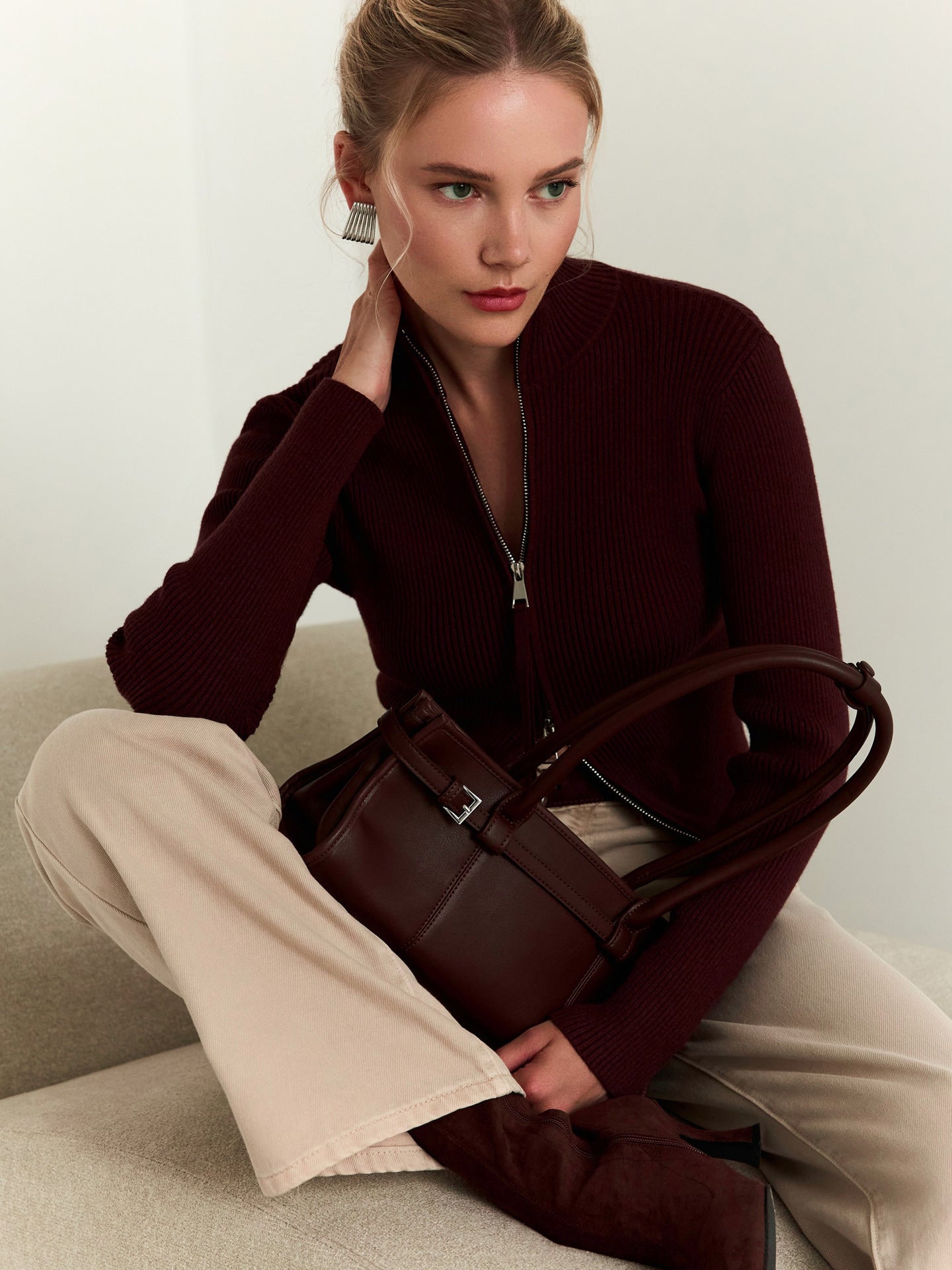 Damen Strickpullover mit hohen Kragen und Reißverschluss ModeGeist