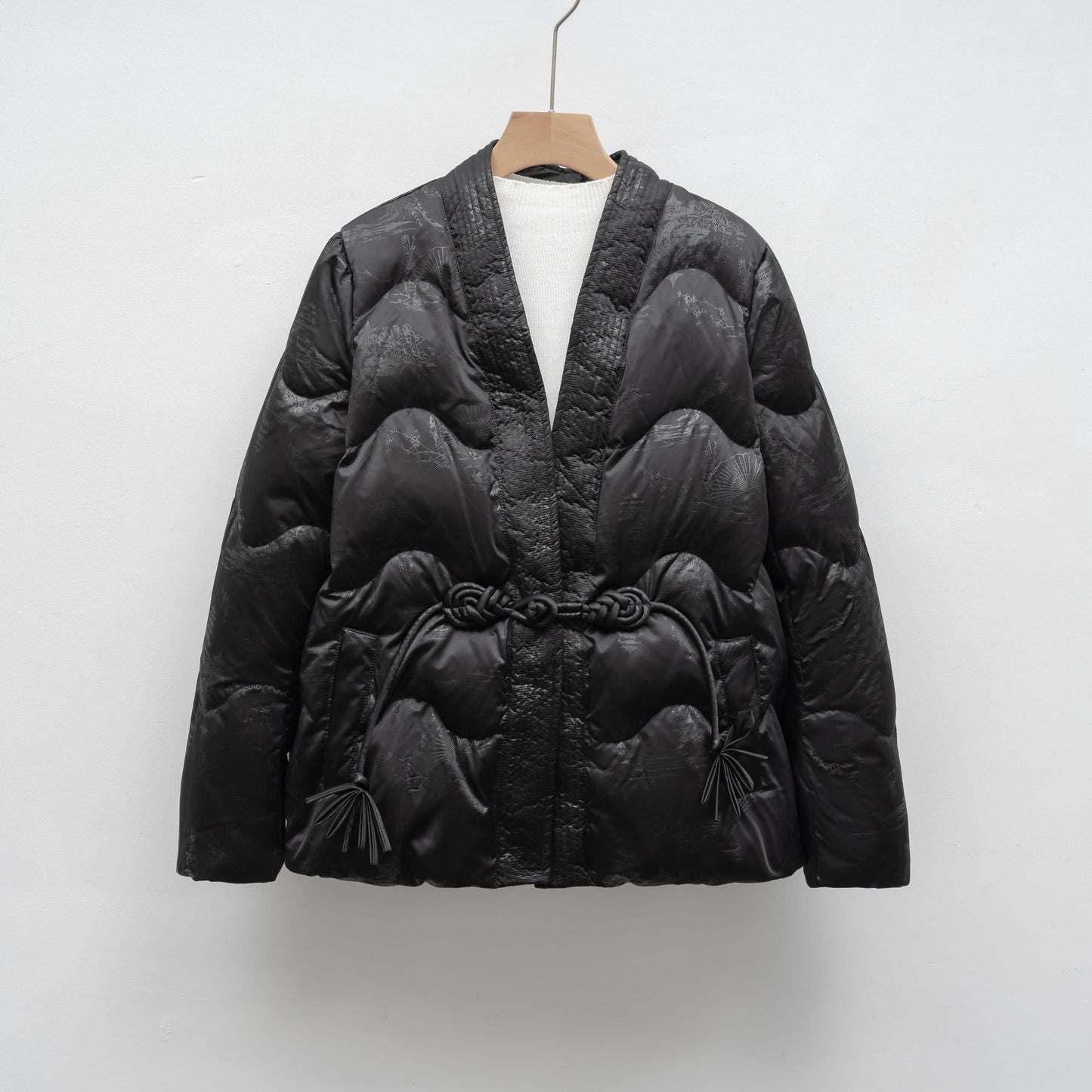 Damen Voluminöse Steppjacke mit Taillenzug und eleganter Struktur ModeGeist