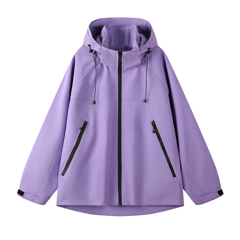Damen technische Outdoor-Jacke mit verstellbarer Kapuze und funktionalen Reißverschlusstaschen ModeGeist