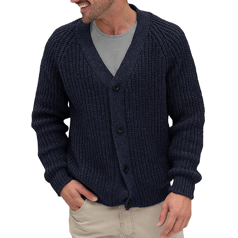 Herren Strickjacke mit grober Maschenstruktur und eleganten Knopfdetails ModeGeist