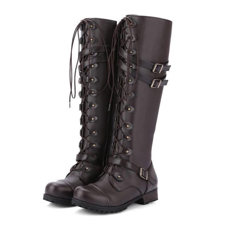 ModeGeist | Flache Retro-Stiefel mit Schnalle und Schnürsenkeln