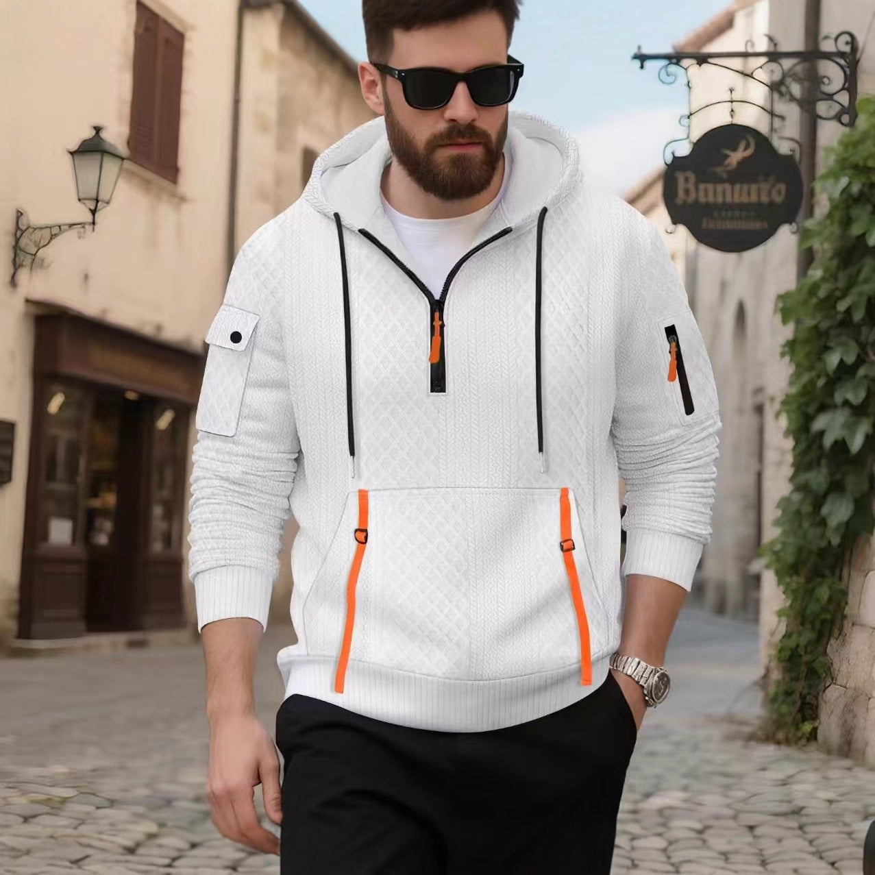 Herren modischer Hoodie mit strukturiertem Design und praktischen Taschen ModeGeist