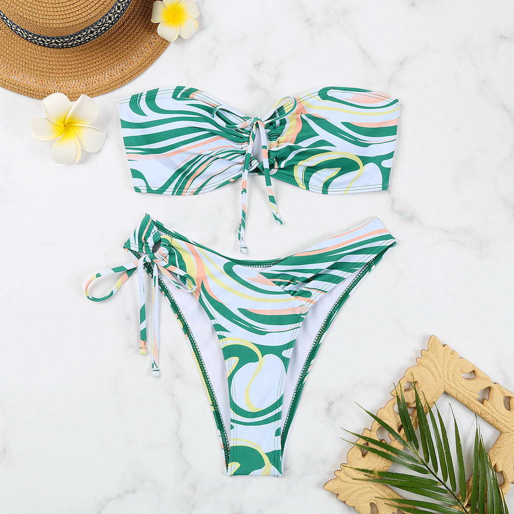 Modischer Damen-Bikini mit Blumenmuster, Bandeau-Oberteil