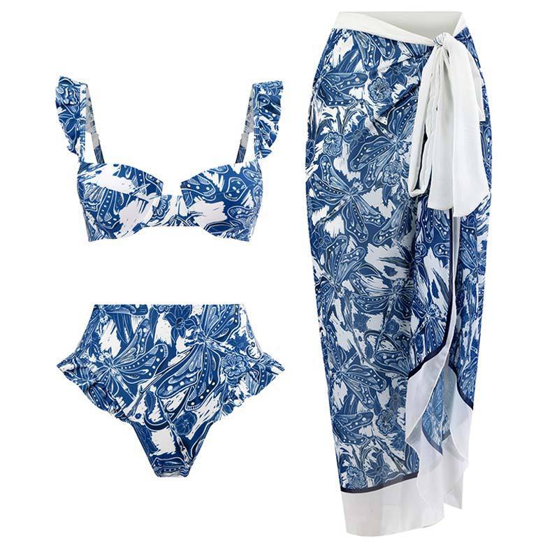 Bikini mit Blumen-Volant und transparentem Wickelrock von MODEGEIST