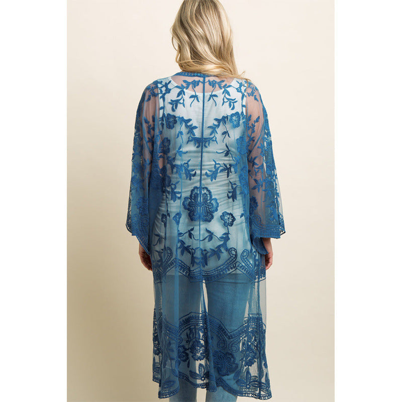 Modischer Damen-Crochet-Kimono mit luftigem Schnitt und Blumenmuster