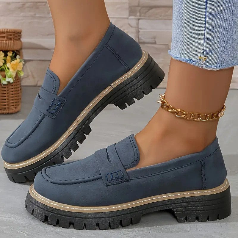 Modische Damen-Slipper mit robuster Profilsohle und Komfort