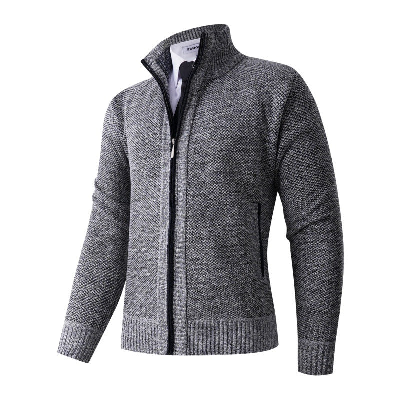 Herren stylische Strickjacke mit hohem Kragen und praktischen Taschen ModeGeist