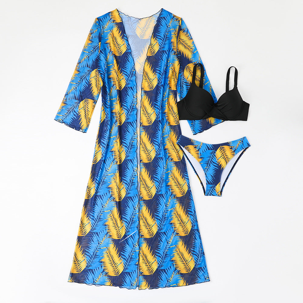 Bikiniset mit Kaftan und edlen Details - stylischer Look