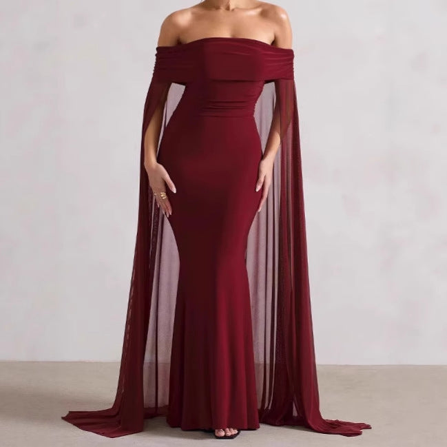 Damen Elegantes Off-Shoulder Abendkleid mit fließendem Transparenz-Cape und figurumspielendem Schnitt ModeGeist
