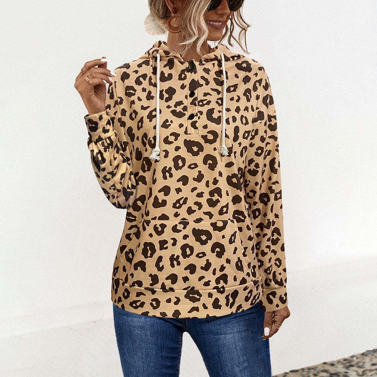 Damen Kapuzenpullover mit exklusivem Tiermuster und bequemer Passform ModeGeist