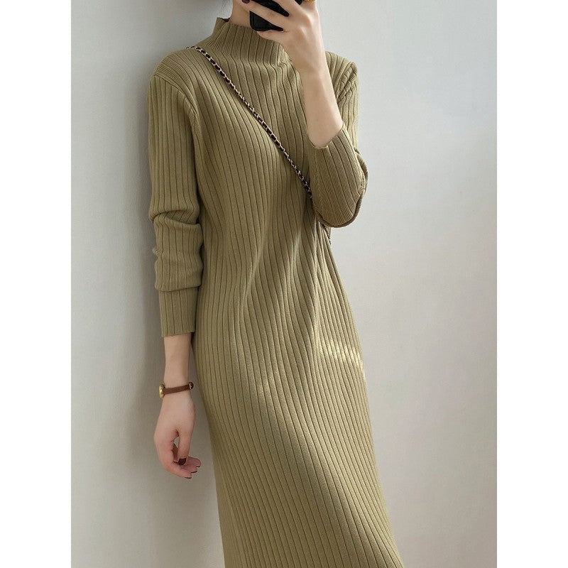 Damen Strickkleid mit hohem Kragen und Rippenstruktur ModeGeist