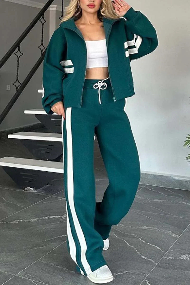 ModeGeist | Gestreifte Zip up Cropped Sweatshirtjacke und Sporthose Zwei Teile Satz