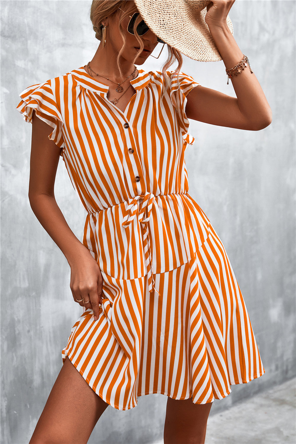 Damen Kurzarm-Kleid im angesagten Streifenlook mit Taillenzug und eleganten Rüschendetails ModeGeist