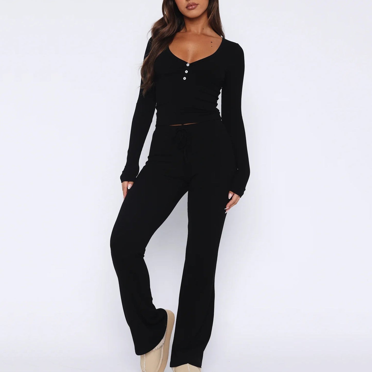 Damen gemütliches Lounge-Set mit langem Oberteil und flared Hose ModeGeist