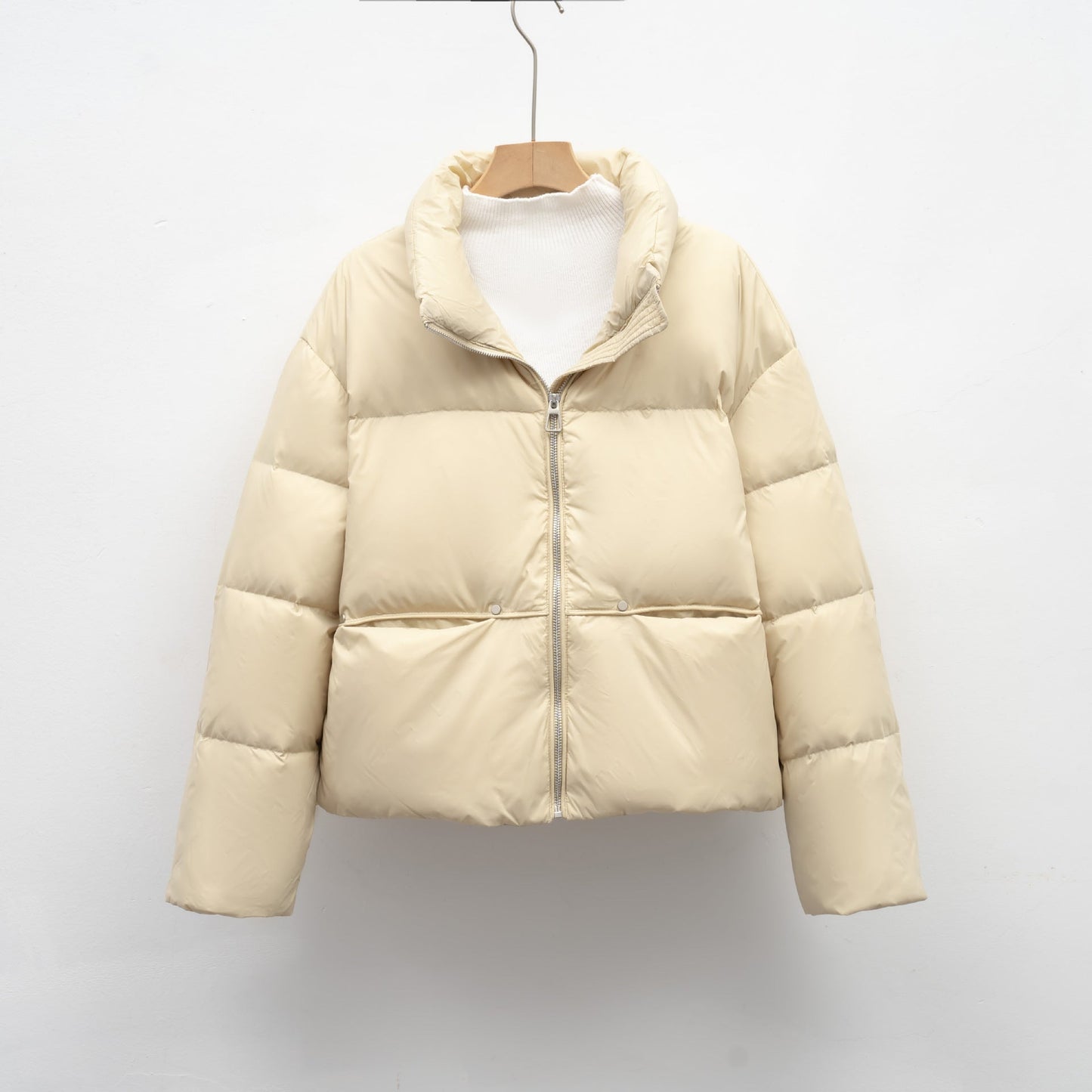 Damen hochwertige Steppjacke mit kurzem Schnitt ModeGeist
