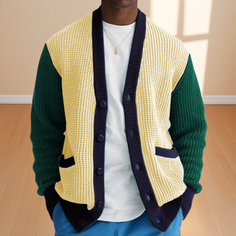 Herren Lässige Strickjacke im modernen Waffelmuster mit Kontrastärmeln und praktischen Taschen ModeGeist