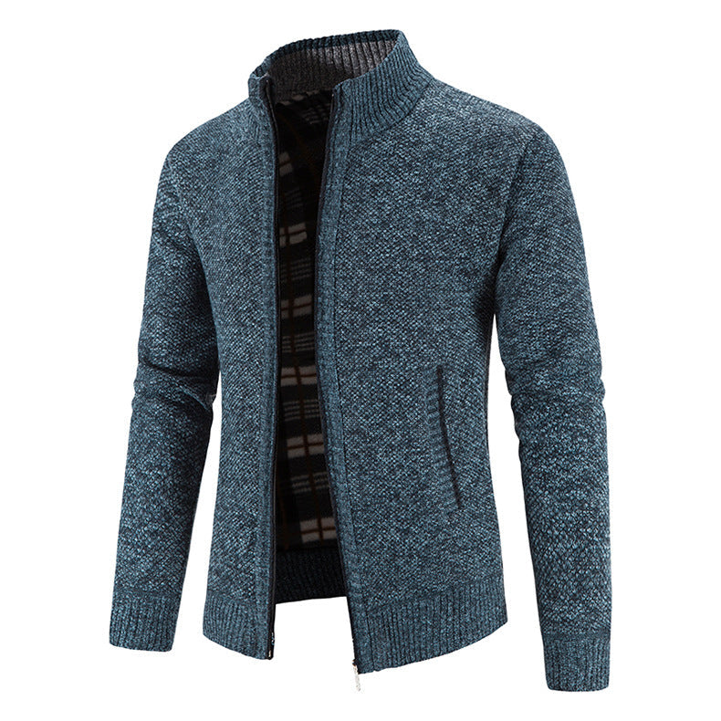 Herren modische Strickjacke mit hochgeschlossenem Kragen und praktischen Taschen ModeGeist