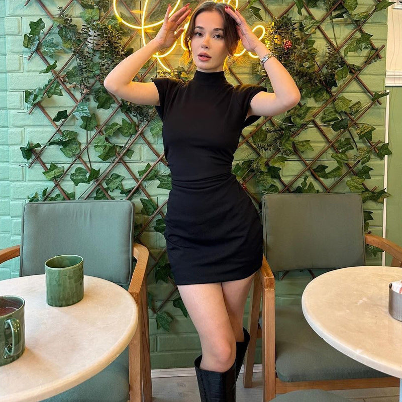 Damen Figurbetontes Kurzarmkleid mit Stehkragen und Raffung ModeGeist