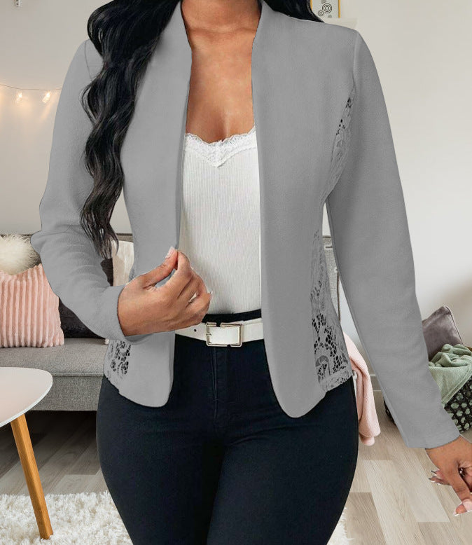 Damen elegante Blazerjacke mit Spitzenakzenten ModeGeist