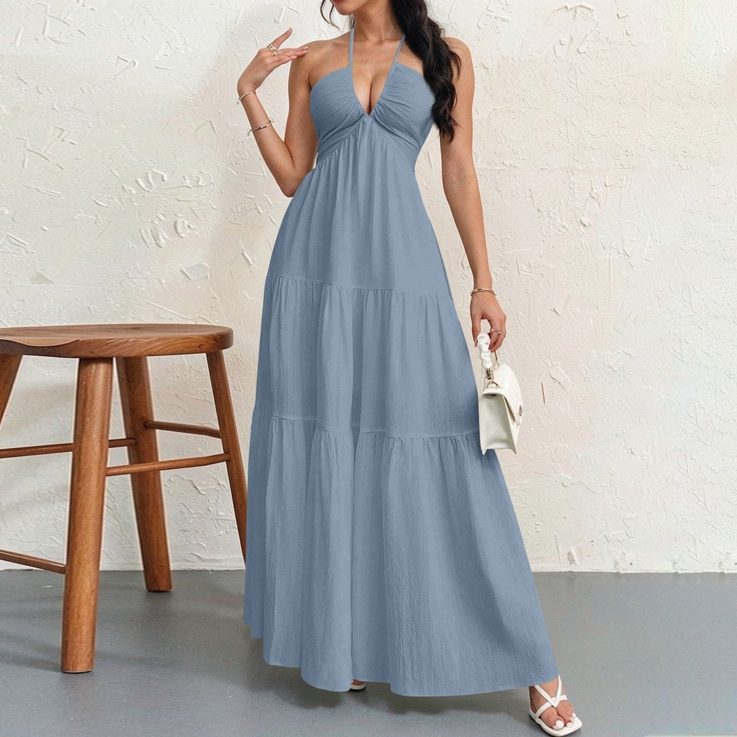 Damen Maxikleid mit fließendem Schnitt und tiefem Ausschnitt ModeGeist