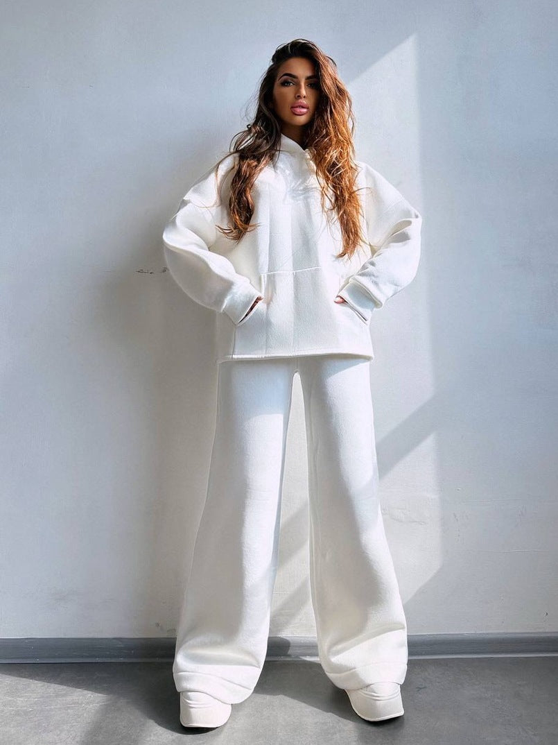 Damen Cooles Oversized Hoodie und weite Freizeithose ModeGeist