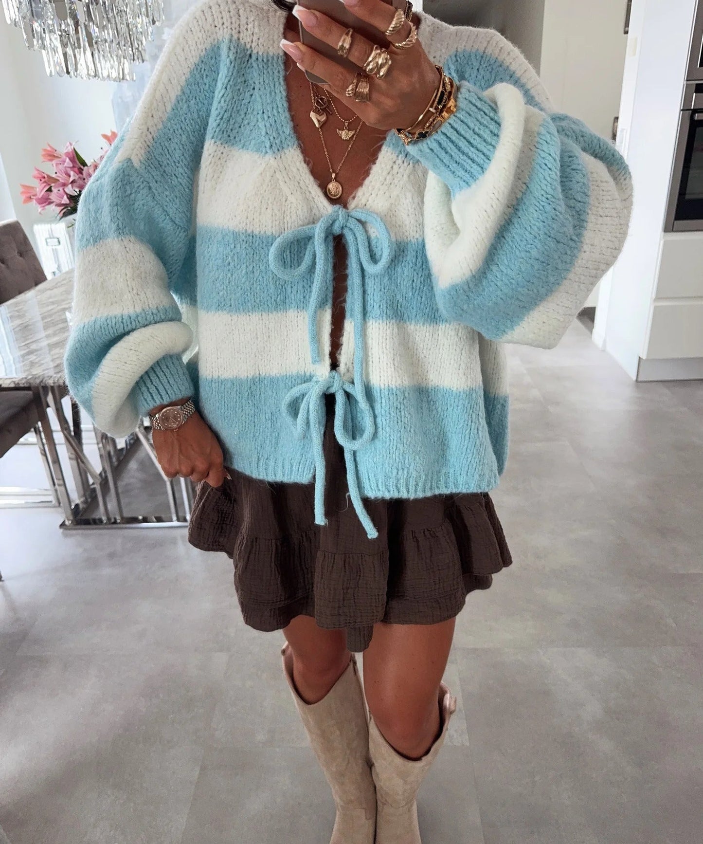 Damen lockere Strickjacke mit breiten Streifen und Bindegürtel ModeGeist