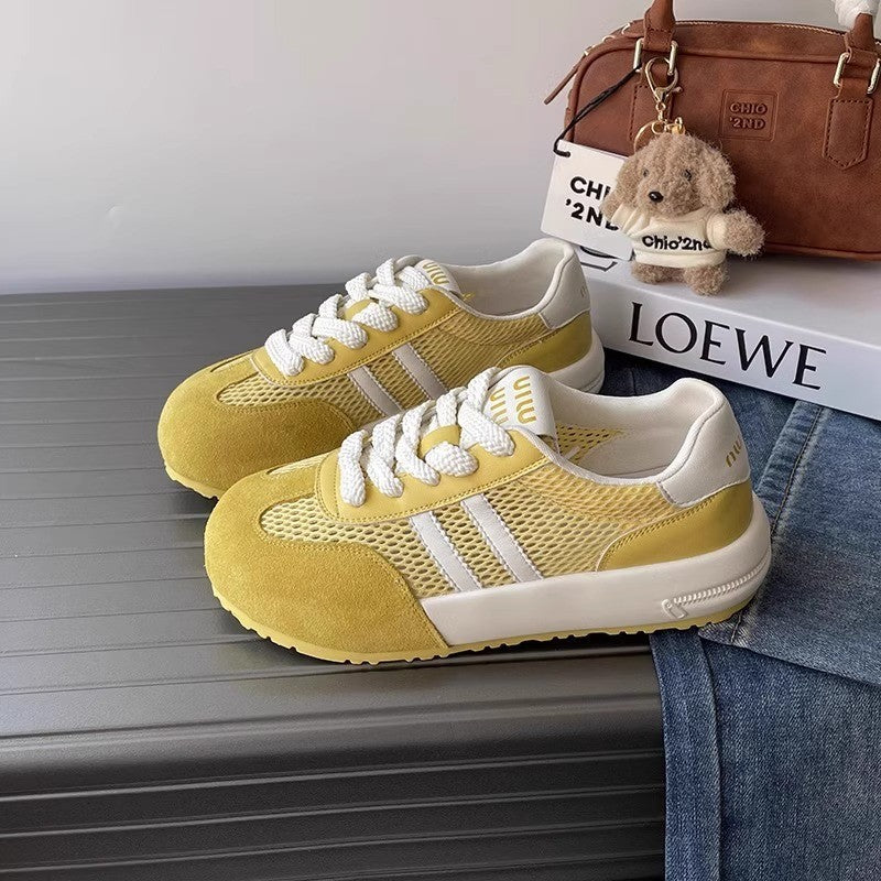 Sportliche Damen-Sneaker mit atmungsaktivem Mesh und rutschfester Sohle von MODEGEIST