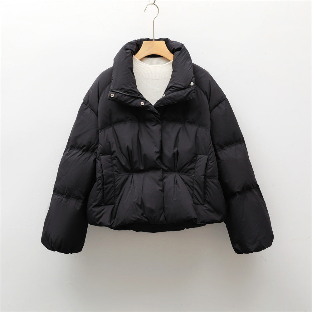 Damen modische gesteppte Kurzjacke mit hohem Kragen und praktischen Taschen ModeGeist